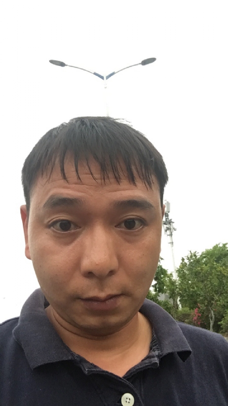 啦啦队长的第一张照片--琼海上门女婿服务网